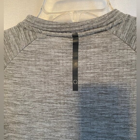 NWT Skora Qwick-Dry Run Real Long  Sleeve Shirt Adult Med Grey - Picture 12 of 14